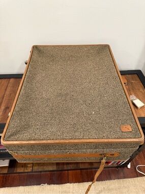 Classic Brown Tweed Travel Case with Leather Trim